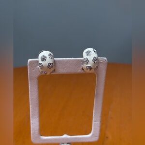 Women’s vintage  huggie earrings